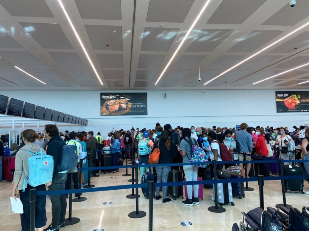 cancun airport tourism