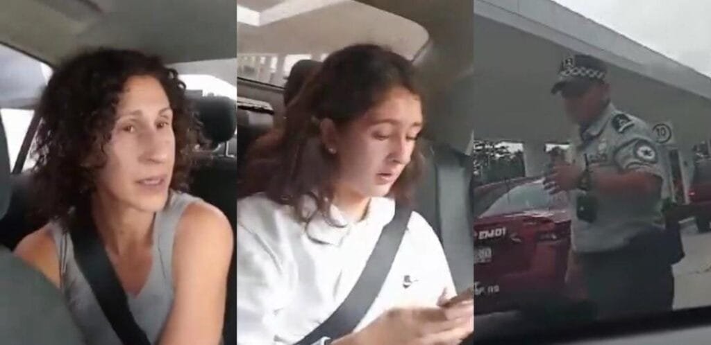 tourists harrassed at cancun airport