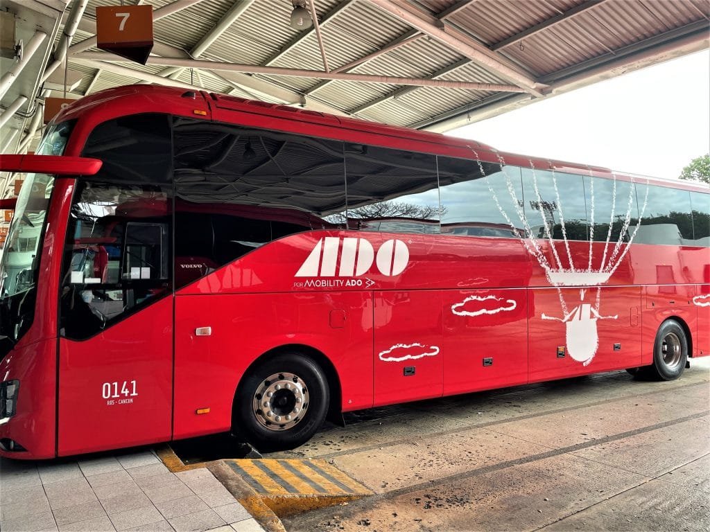 ADo bus