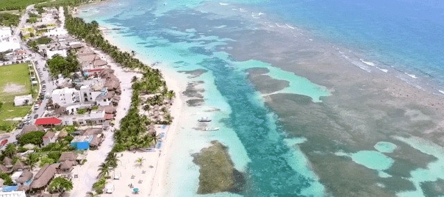 mahahual beach
