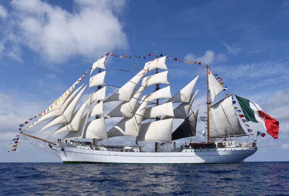 Cuauhtemoc docks in cozumel