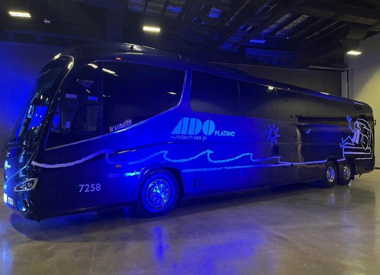 One of the new ADO luxury bus units being incorporated into the Peninsula routes