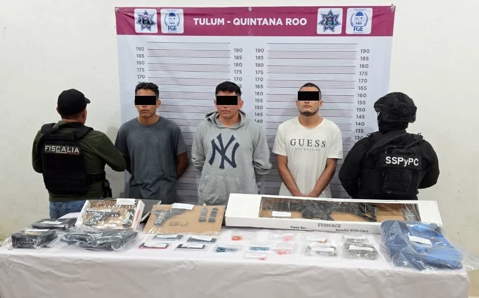 Police operation arresting suspects in Tulum criminal case