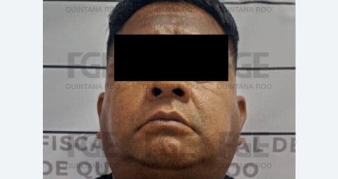 Mugshot of an unidentified individual with a black bar over their eyes, taken in Quintana Roo, Mexico.$# CAPTION