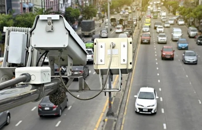 Illustration of traffic cameras in Cancún under the new MOBI system