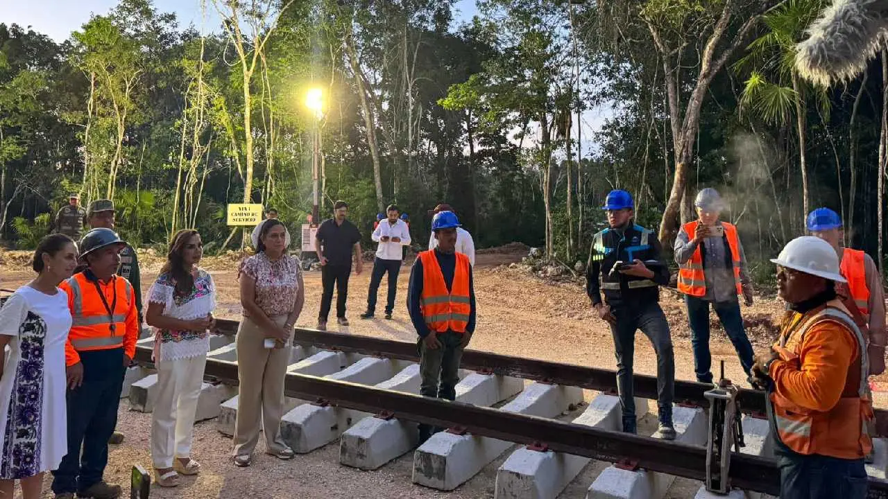 President Claudia Sheinbaum inspecting the Maya Train construction site in Cancún