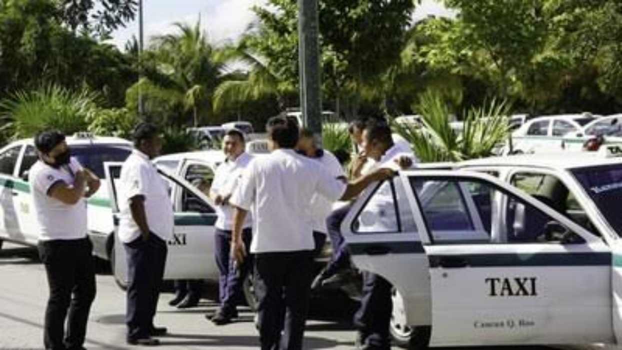 Rubén Carrillo Buenfil, secretary general of the Andrés Quintana Roo taxi union in Cancún