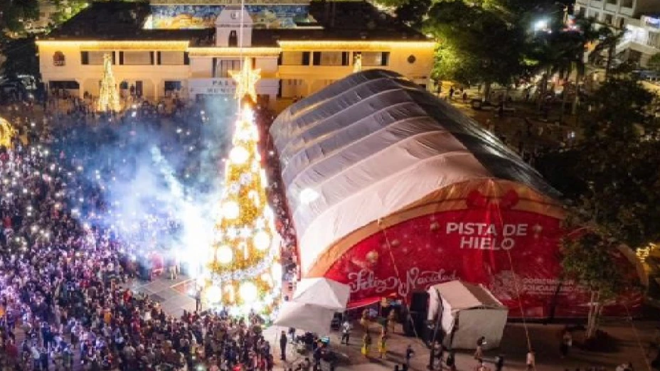 Pista de Hielo Playa del Carmen 2024