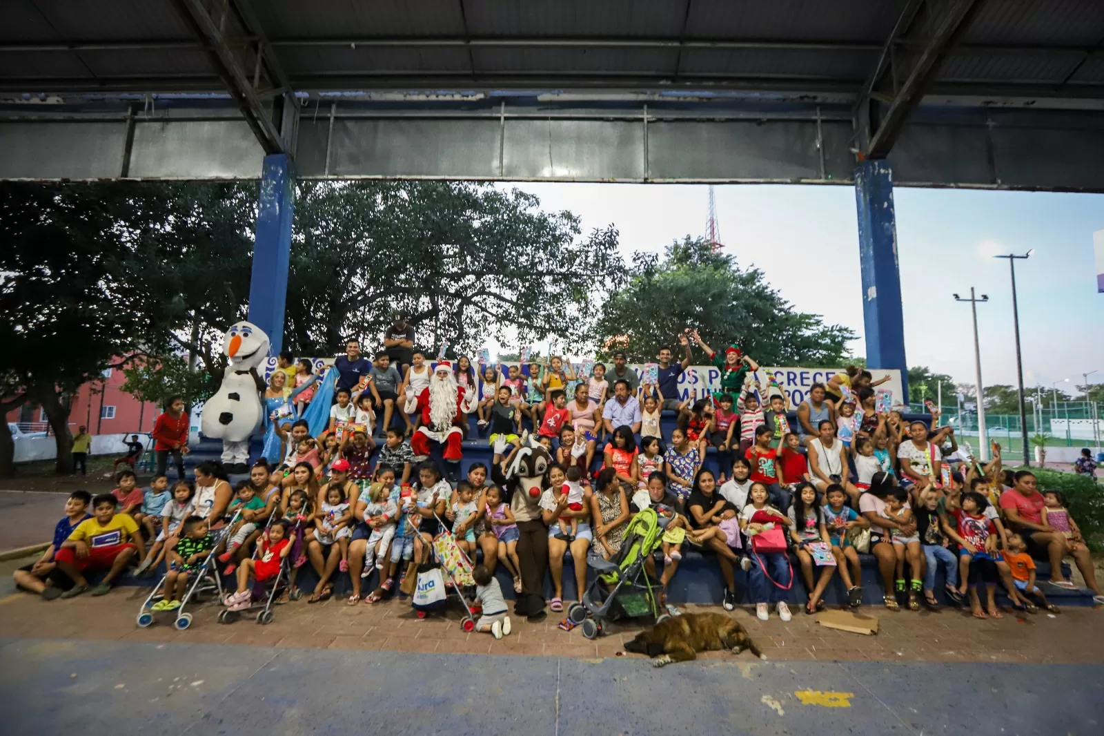 Aguakan Grand Family Christmas Fair 2025 event in Cancún