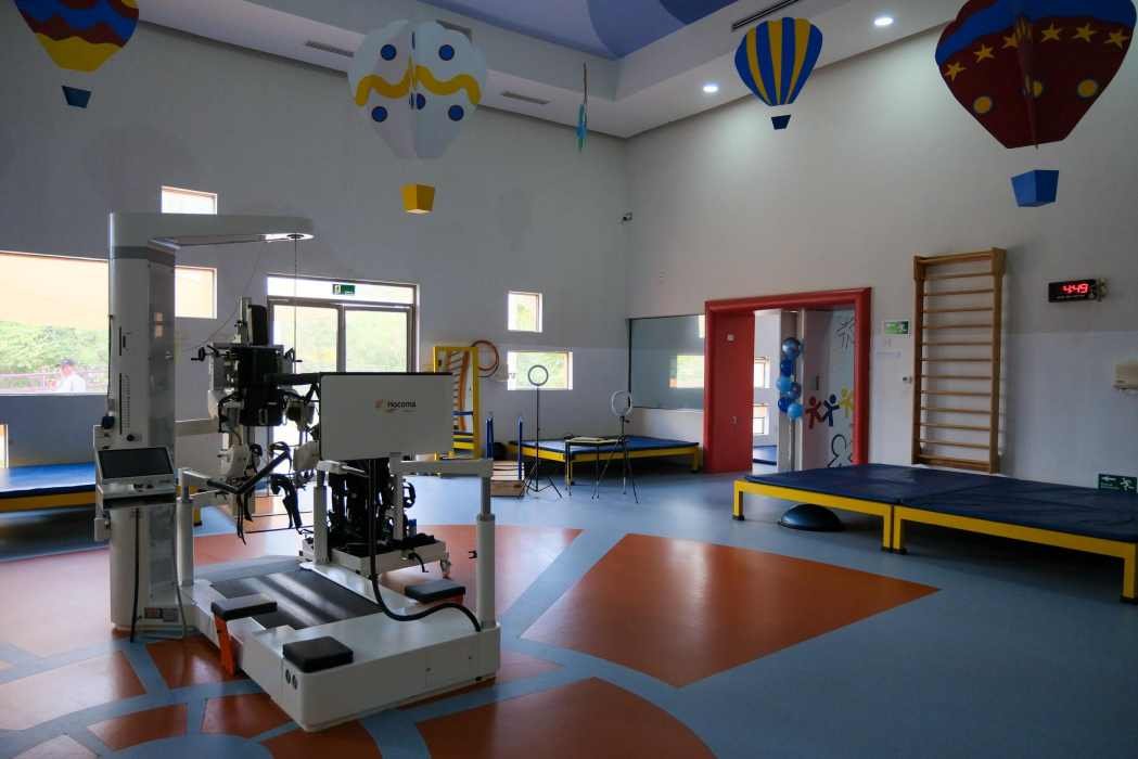 Exterior view of the Cancún Autism Clinic building