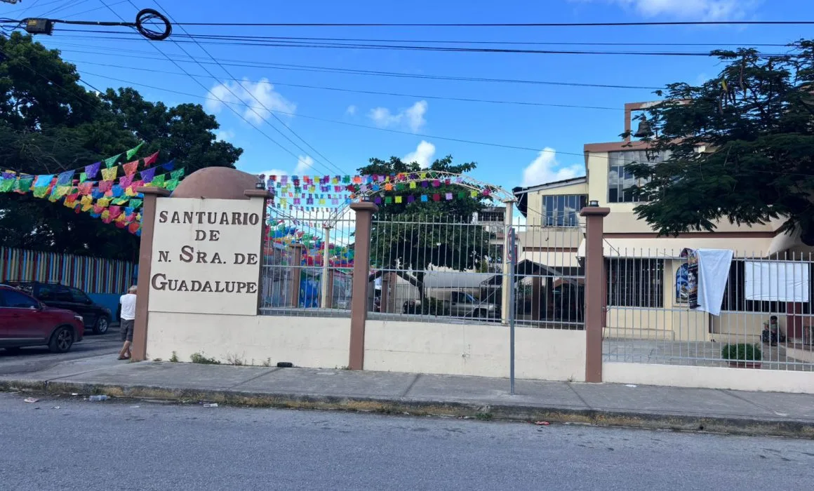 Preparations at the Guadalupe Sanctuary in Cancún for the December pilgrimages