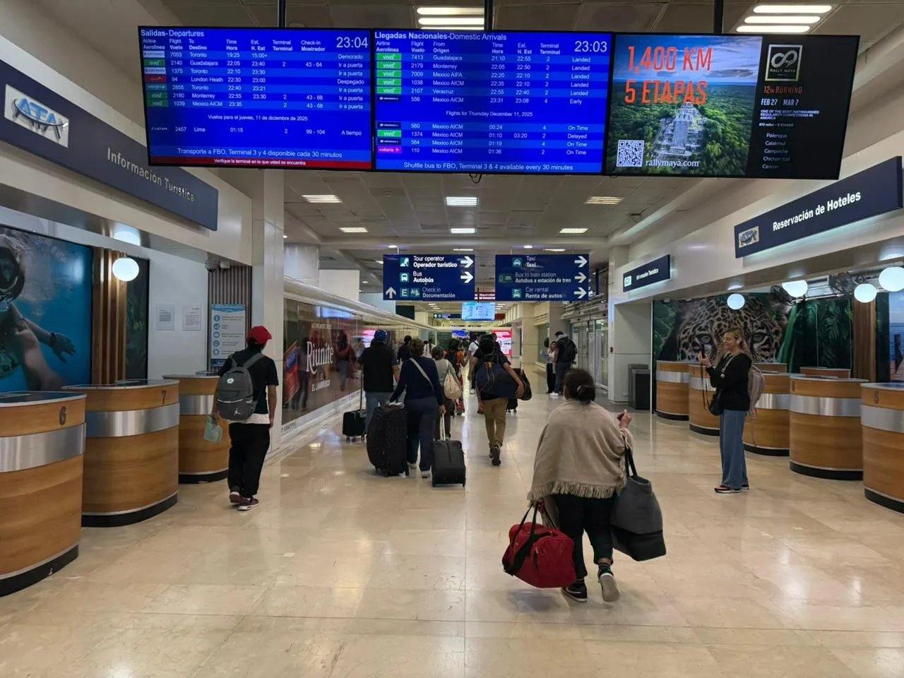 Aerial view of Cancún Hotel Zone showing beach and hotels during holiday season