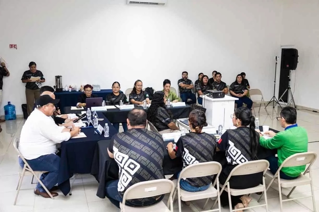 Mayor Estefanía Mercado at a cultural event in Playa del Carmen