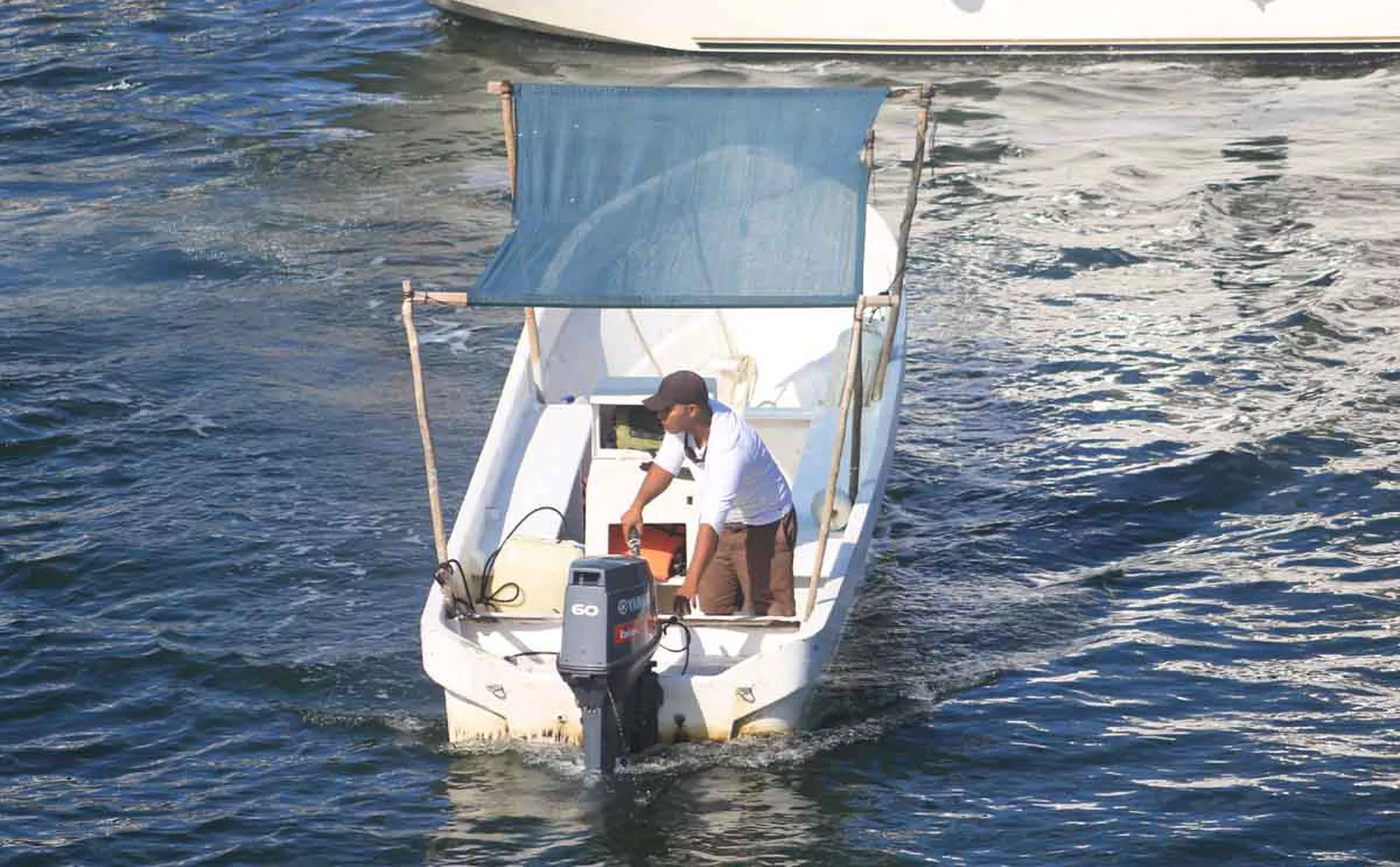 Fishing activity in Quintana Roo, Mexico
