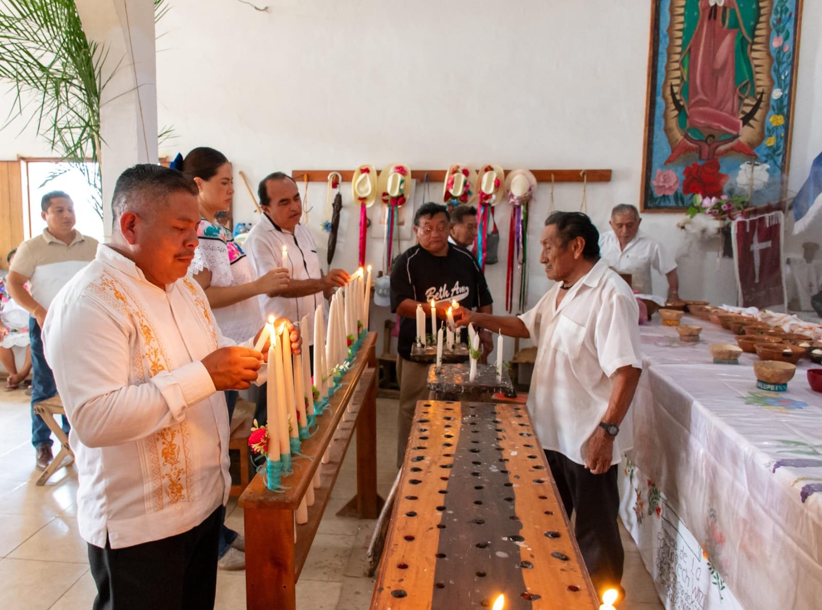 INMAYA officials meeting with Maya community members in Quintana Roo