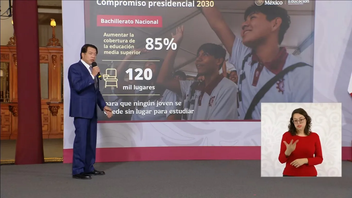 Mario Delgado Secretary of Public Education announces educational expansion plans