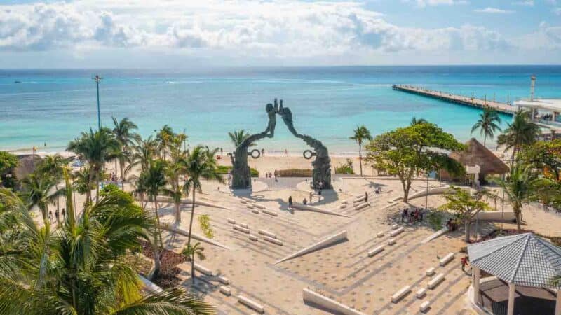 parque-fundadores-playa-del-carmen