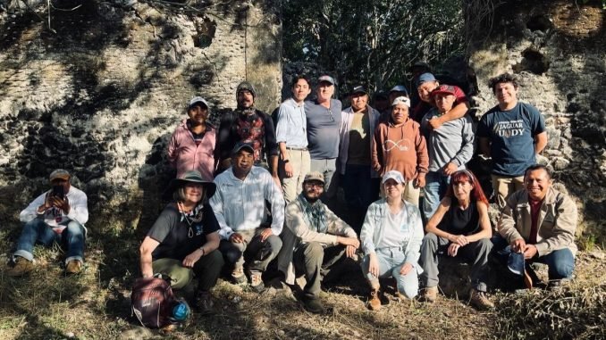 Archaeological excavation at Xbaatún site in Yucatán