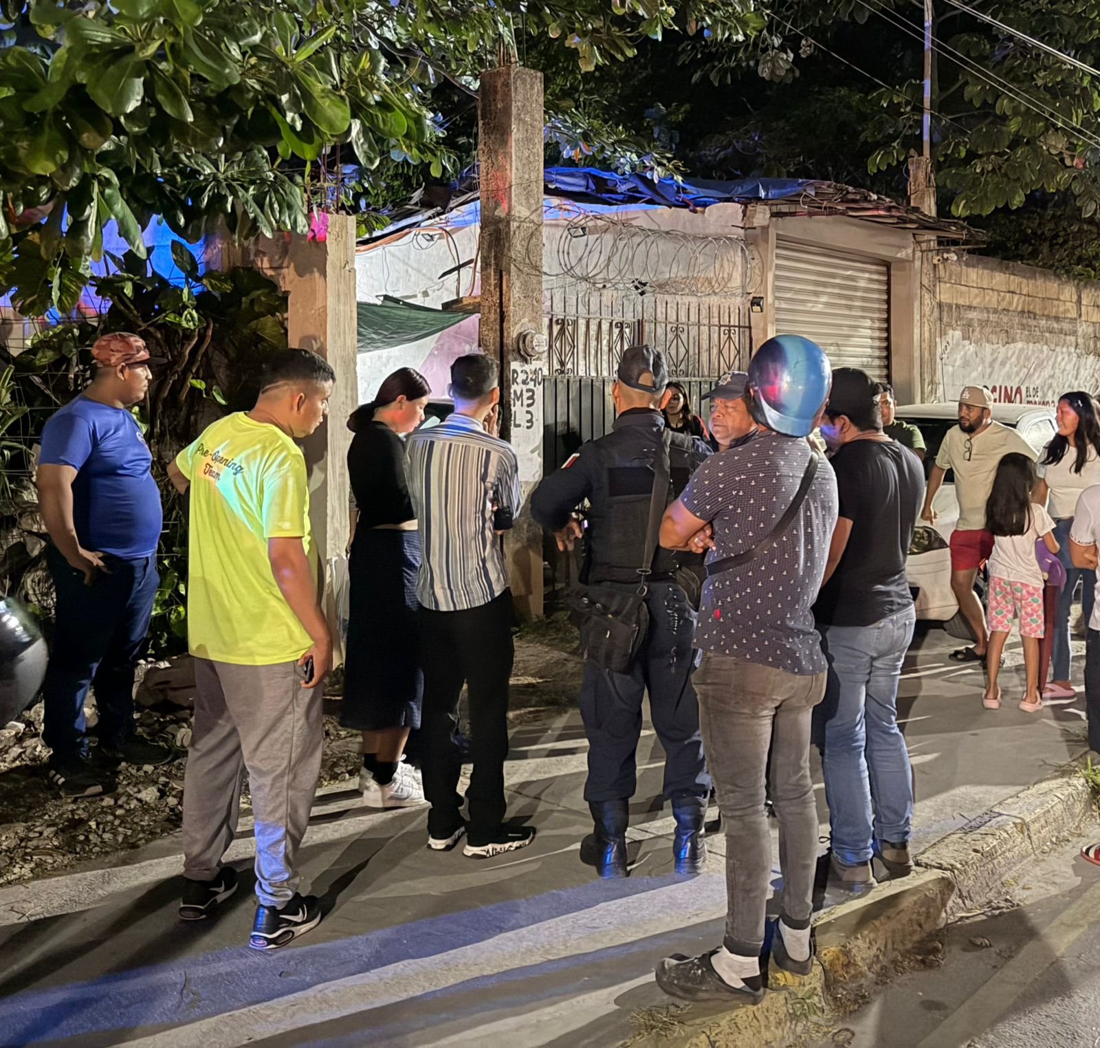 Scene of the incident in a Cancún park where a teenager was detained for alleged indecent acts toward a minor