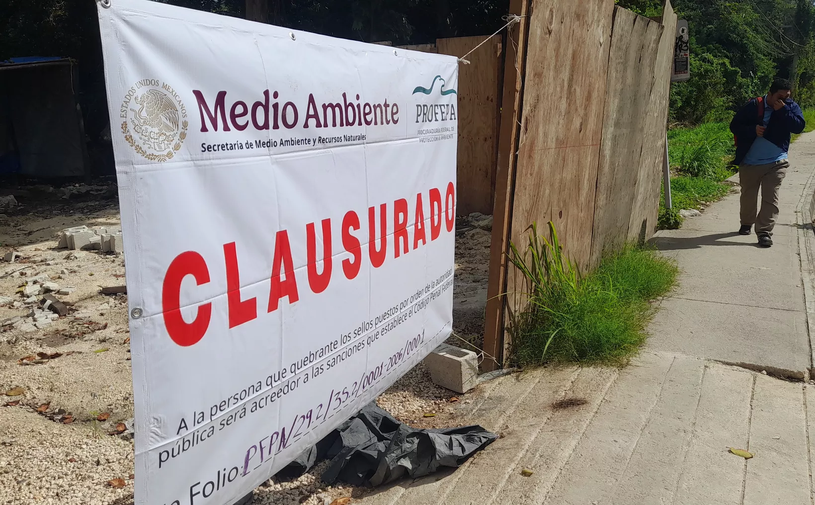 Federal environmental agency closure of jungle clearing site in Playa del Carmen