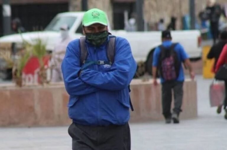 Graphic or photo representing cold weather and a forecast map for Quintana Roo