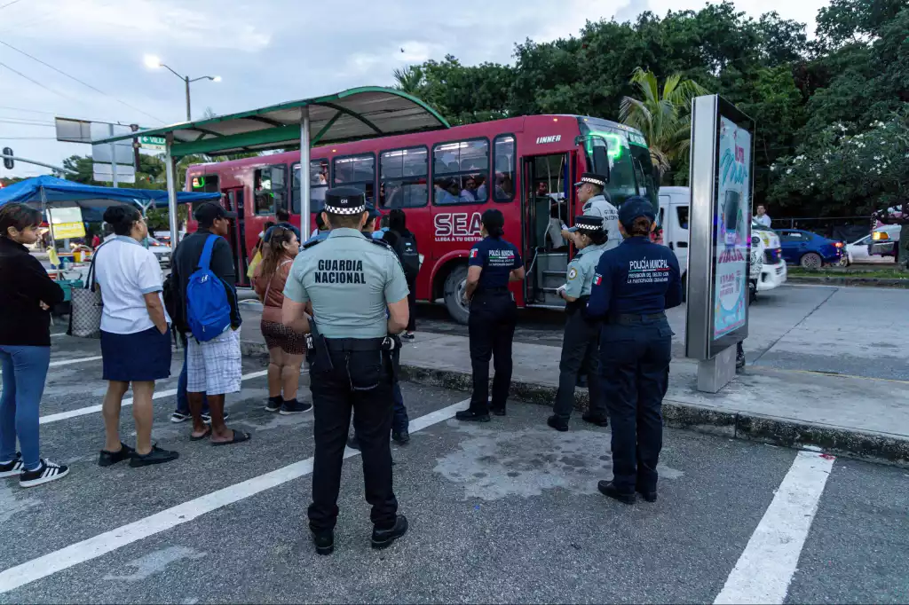 Law enforcement agencies maintaining vigilance in Cancún during drug operations