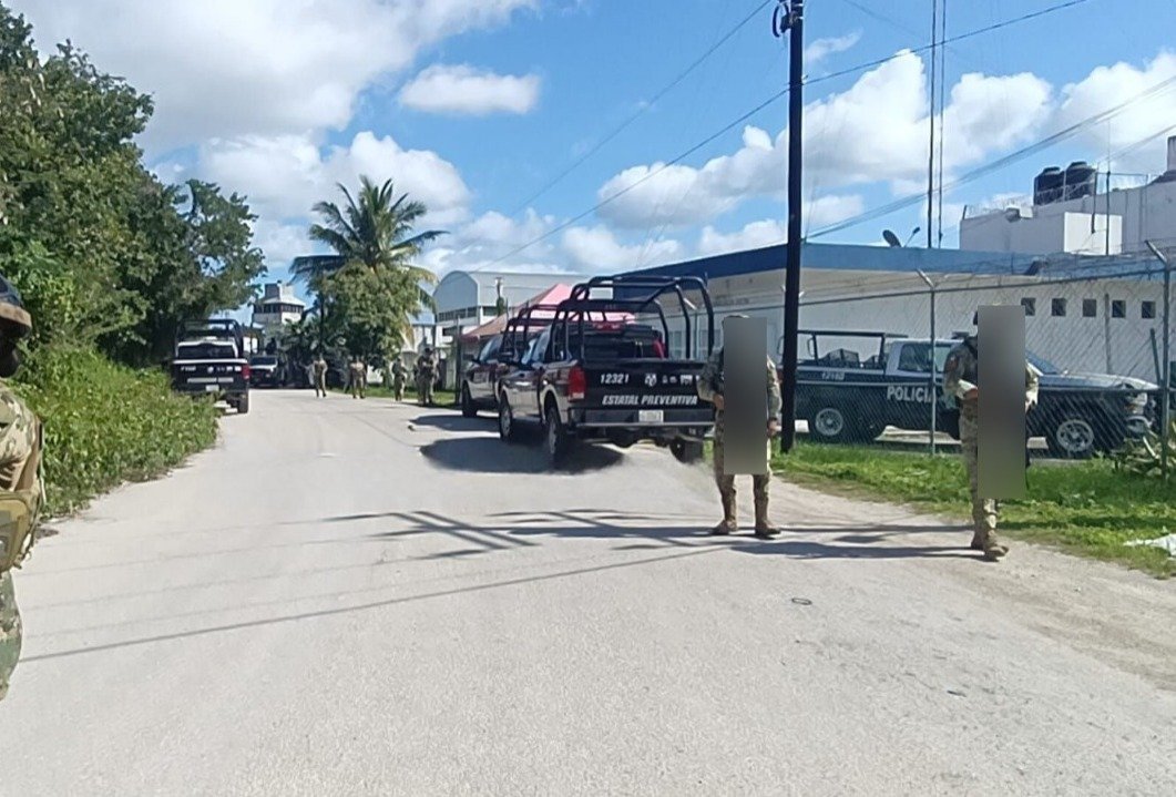 Security forces conducting operation at Cozumel prison