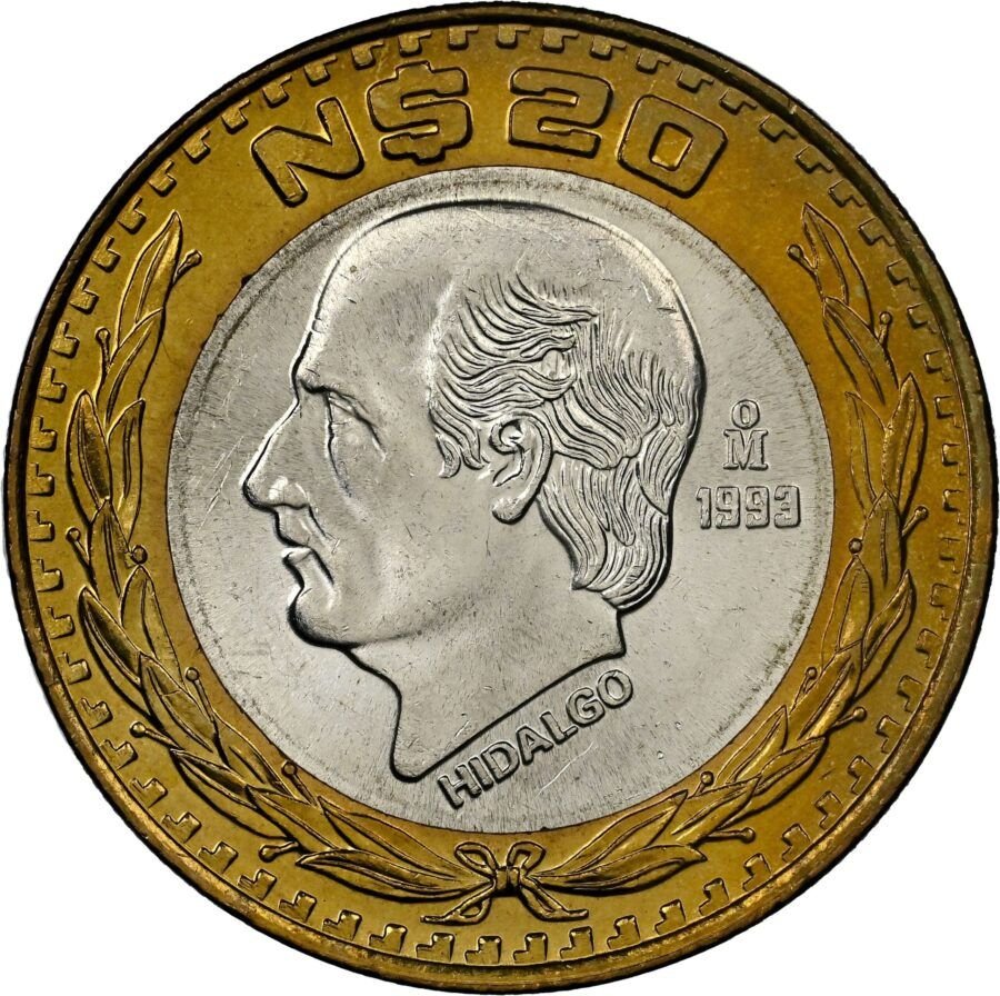 The new standard twenty-peso coin featuring the Temple of Kukulkán at Chichén Itzá