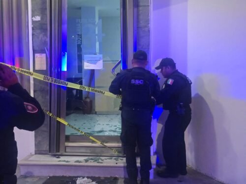 Scene of the attempted robbery at a notary office in Playa del Carmen's Gonzalo Guerrero neighborhood