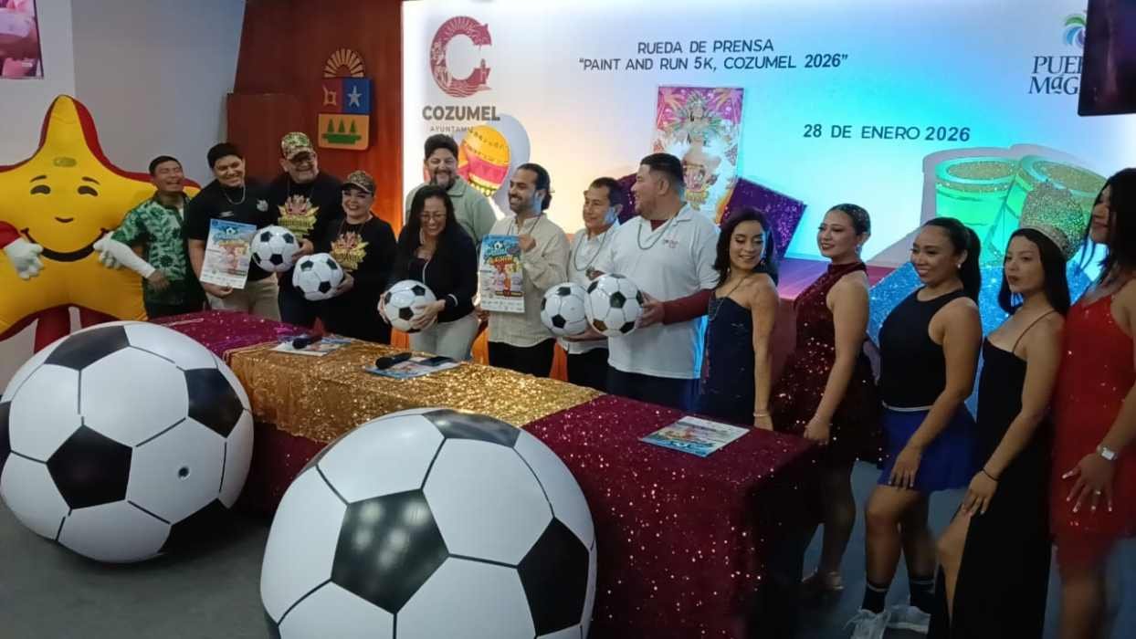 The official poster for the Paint and Run 5K race in Cozumel.