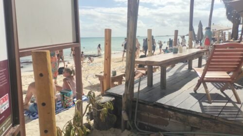 Authorities removing structures from Playa del Carmen beach on 8th Street