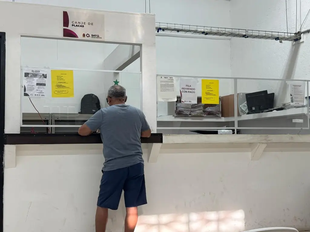 Document showing the new Registro Estatal de Contribuyentes requirements for vehicle owners in Quintana Roo