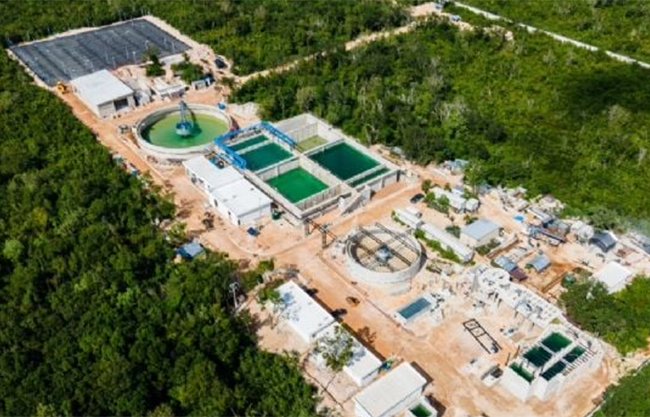 President Claudia Sheinbaum speaking about the water concession in Cancún