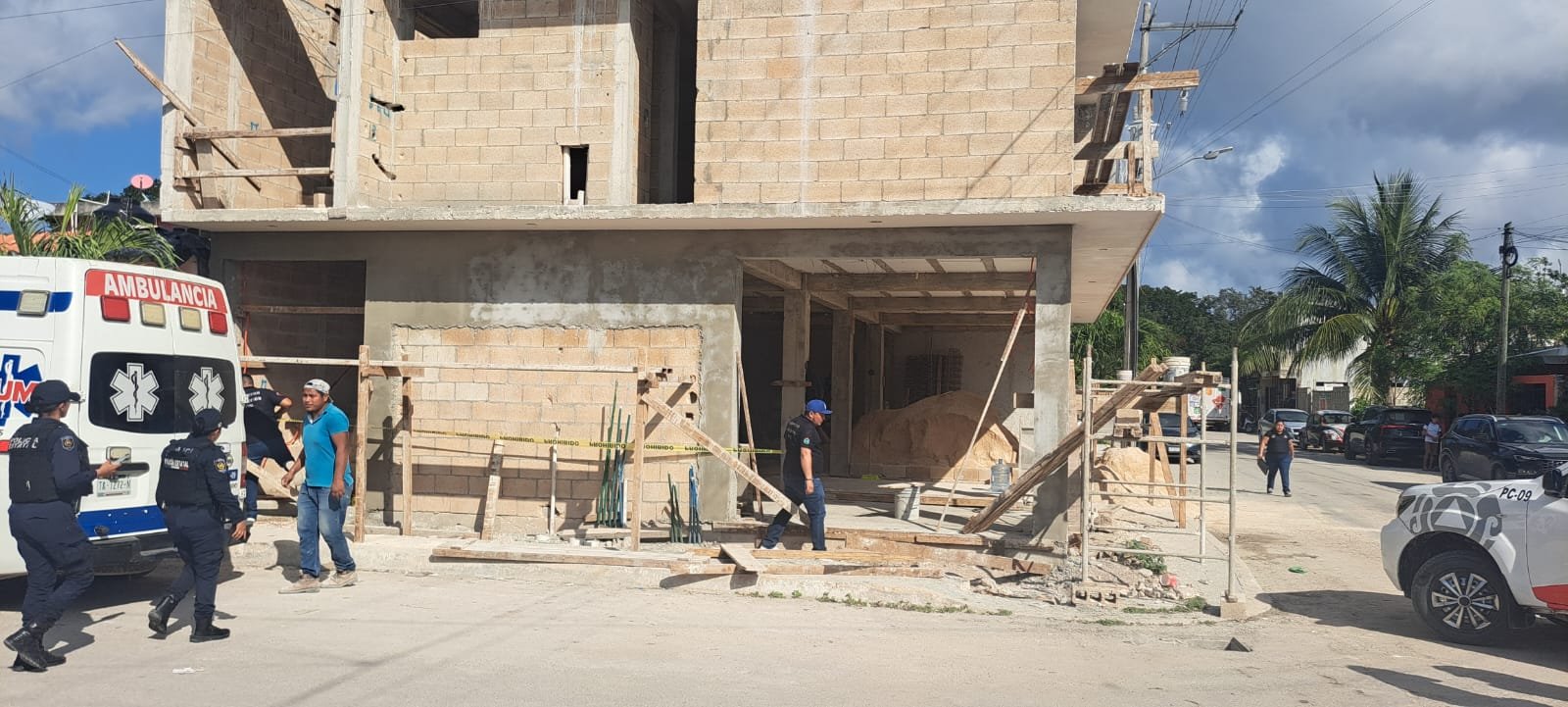 Construction site in Tulum where a worker suffered an electric shock
