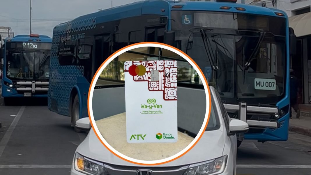 The new Va y Ven debit card presented by the Yucatán Transport Agency