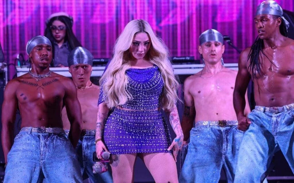 Mexican singer Bellakath performing on stage at the Playa del Carmen Carnival 2026 opening concert