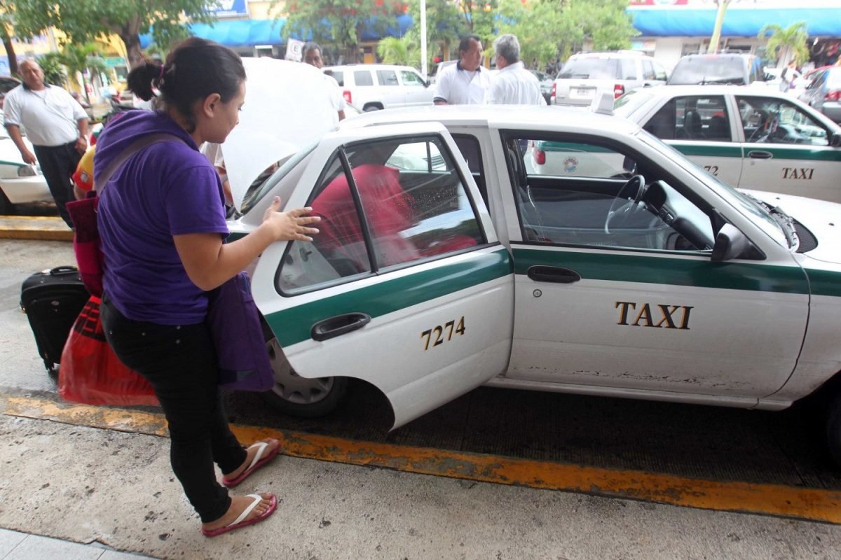 Rubén Carrillo, leader of the Cancún taxi union, speaks about World Cup preparations