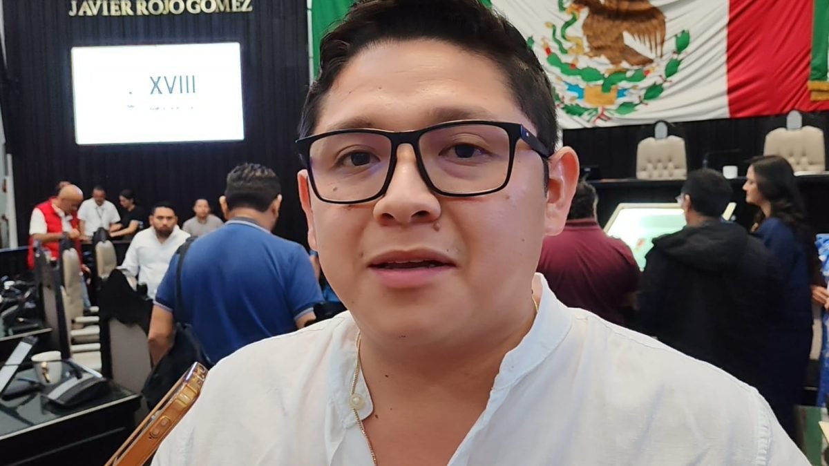 César Santiago Augusto Frías Canché, a Morena party legislator in Quintana Roo