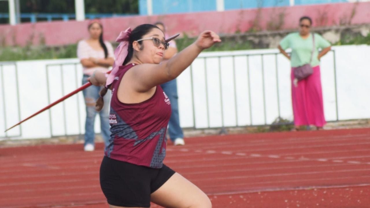 Participants in Cozumel's adaptive sports program training or competing
