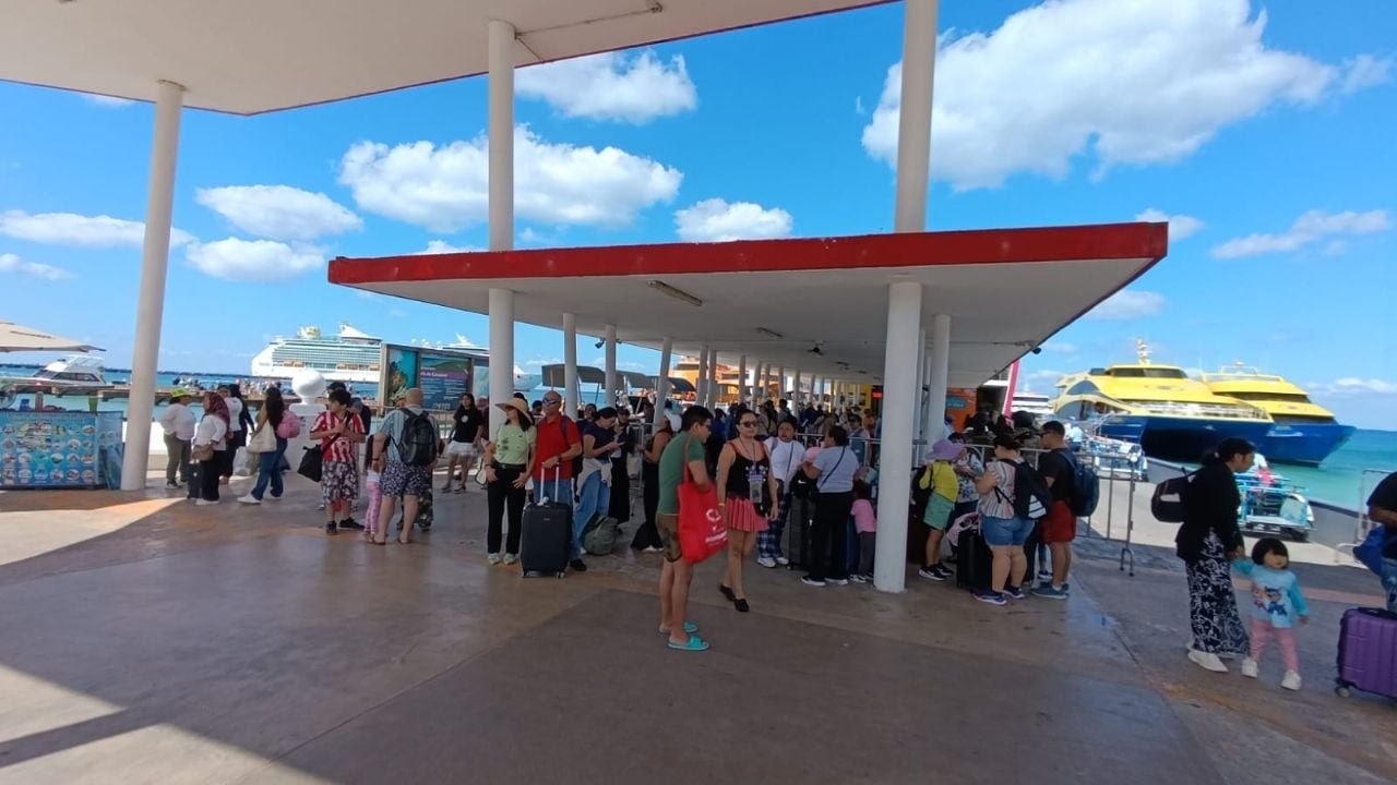 Aerial view of Cozumel hotels during Carnival celebrations