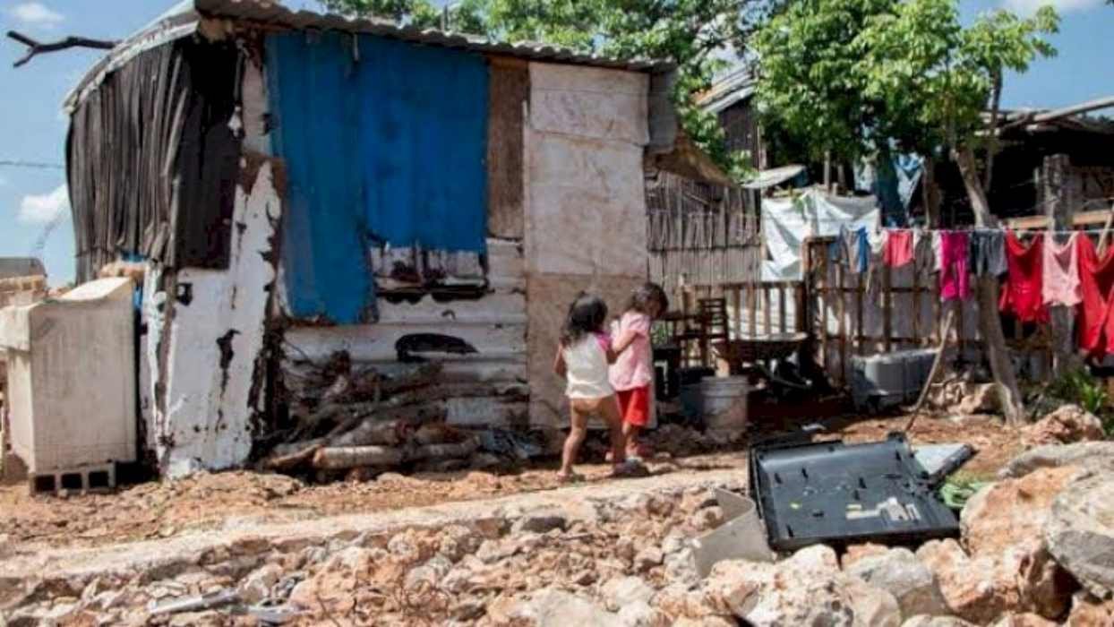 A chart showing poverty statistics for Felipe Carrillo Puerto, Quintana Roo.