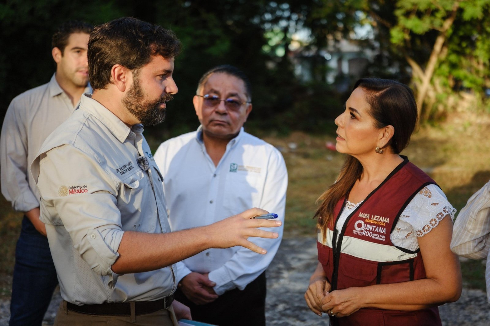 Quintana Roo Governor Mara Lezama and IMSS-Bienestar head Alejandro Svarch announce a new mental health wing at Jesús Kumate Rodríguez Hospital in Cancún