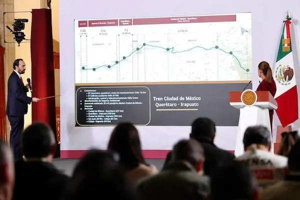 A map showing the locations of newly secured land for passenger rail routes in Mexico