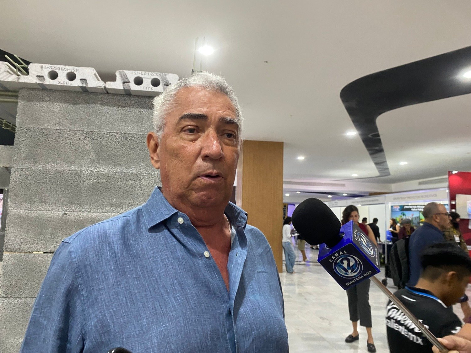 Miguel Angel Lemu Mateos, president of the Association of Real Estate Developers (ADI), speaking at an event.