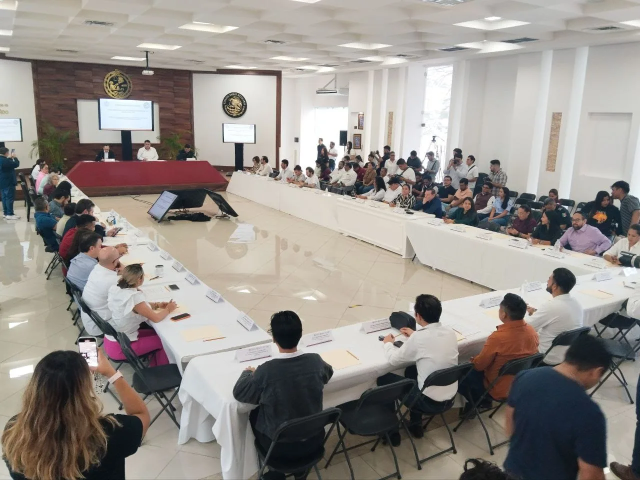 Officials at the COPLADEMUN meeting in Playa del Carmen, Quintana Roo