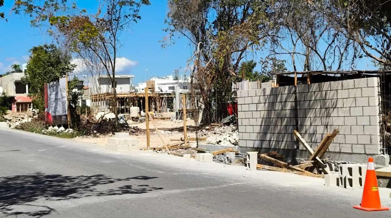 Construction site for new primary school in Puerto Aventuras, Quintana Roo