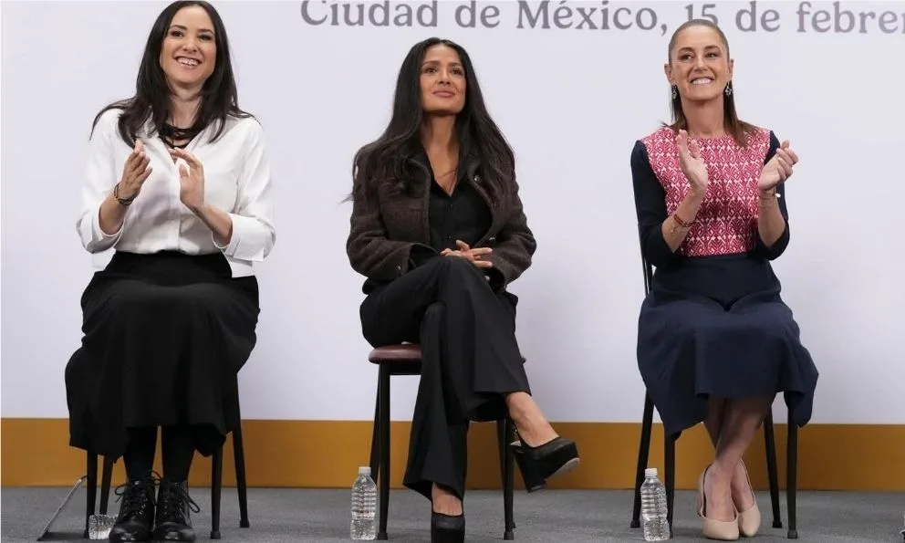 Actress Salma Hayek and Mexican President Claudia Sheinbaum at an event