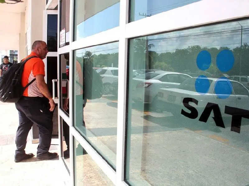 Exterior of the SAT tax office building in Cancun, Mexico