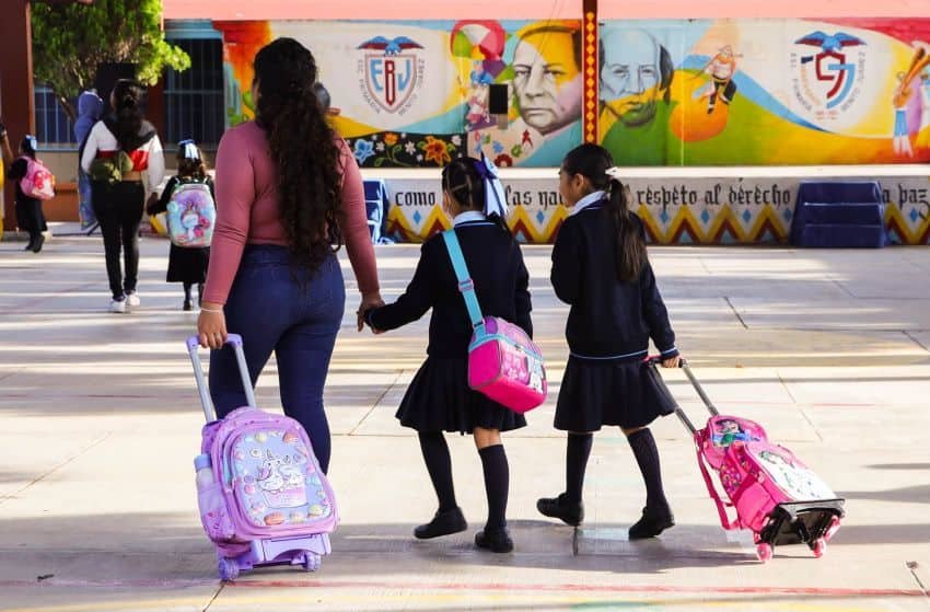 school registration mexico