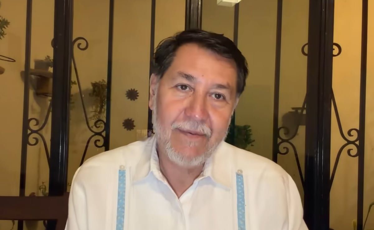 Senator Gerardo Fernández Noroña speaking during a video address